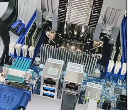 MZ72-HB2 Dual Socket SP3 Mothe - Dual Socket Sp3 Epyc Motherboard recension och pris